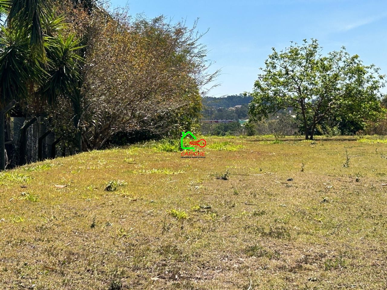 Terreno à venda, 2000m² - Foto 1