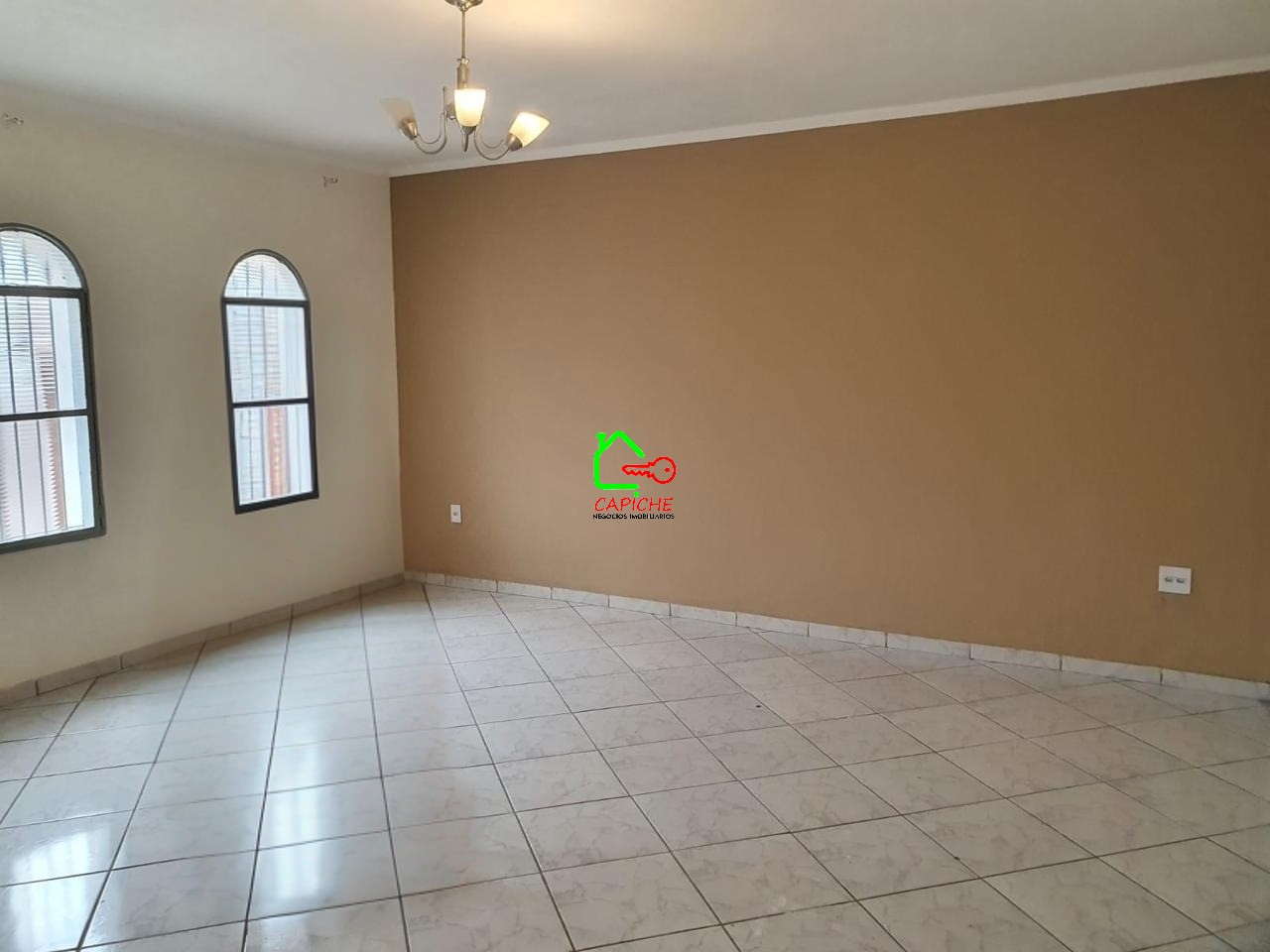 Casa, 3 quartos, 186 m² - Foto 2