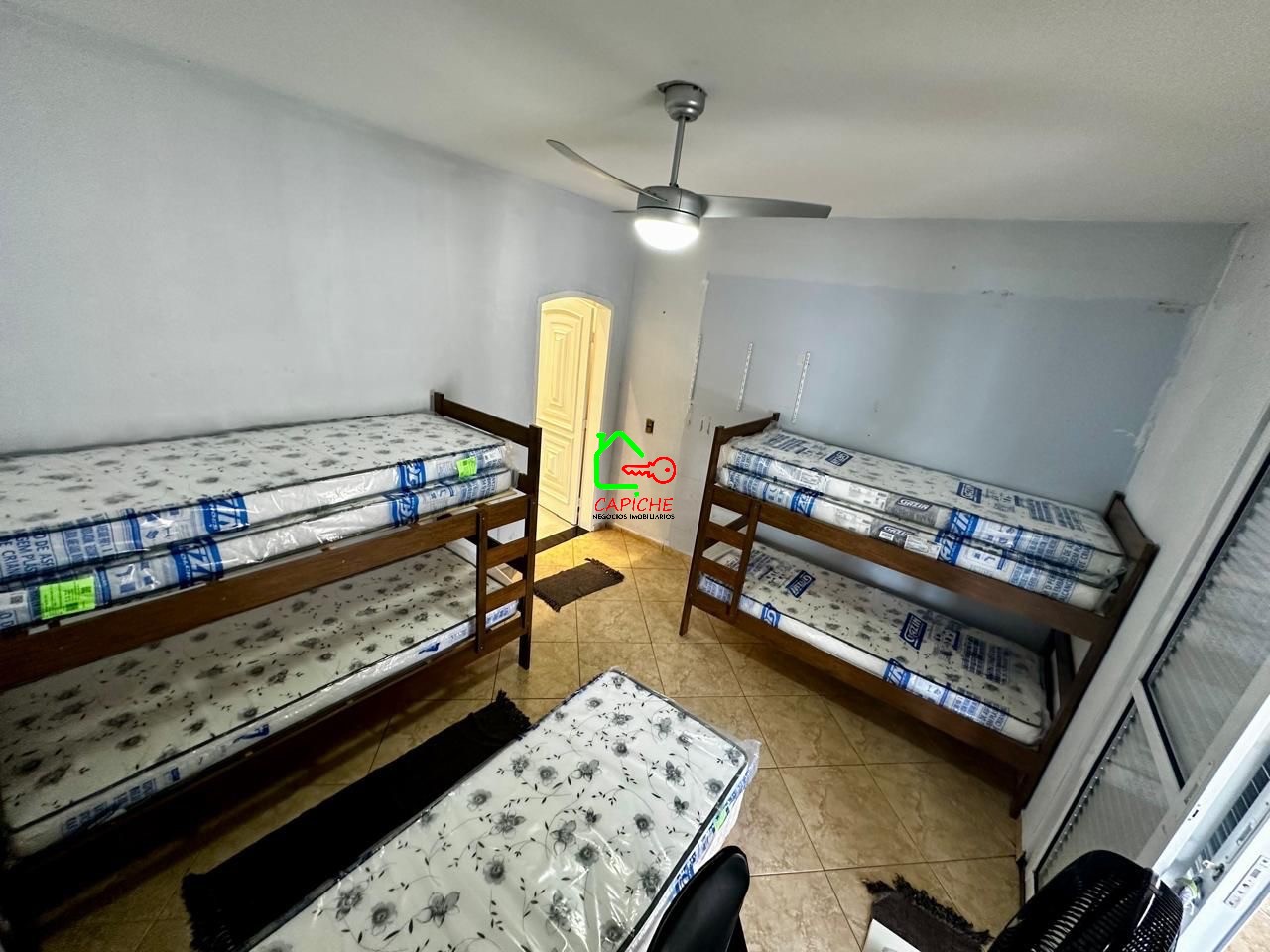 Chácara, 3 quartos, 1145 m² - Foto 9