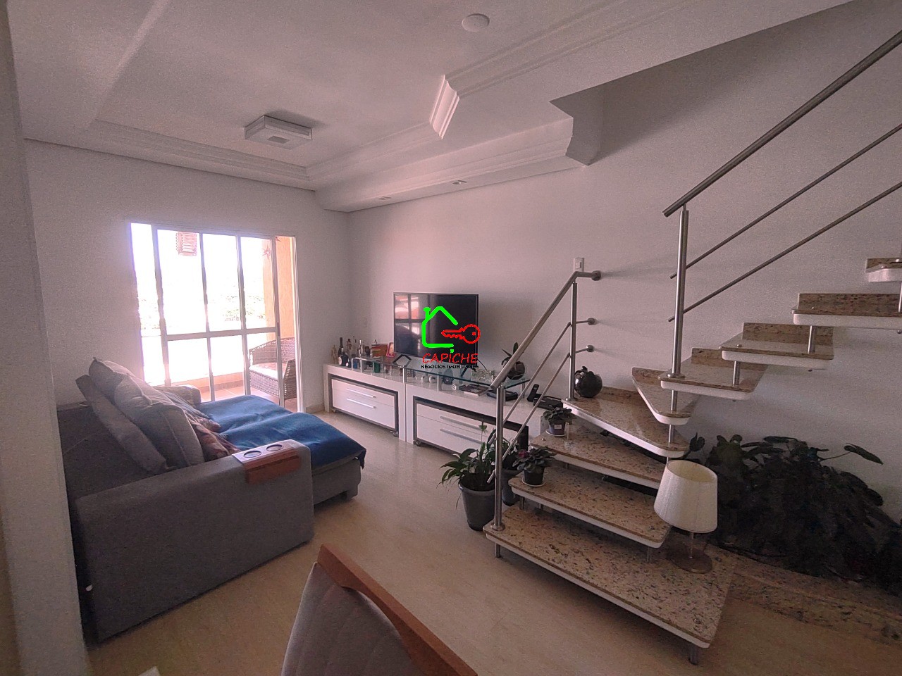 Cobertura, 3 quartos, 216 m² - Foto 2