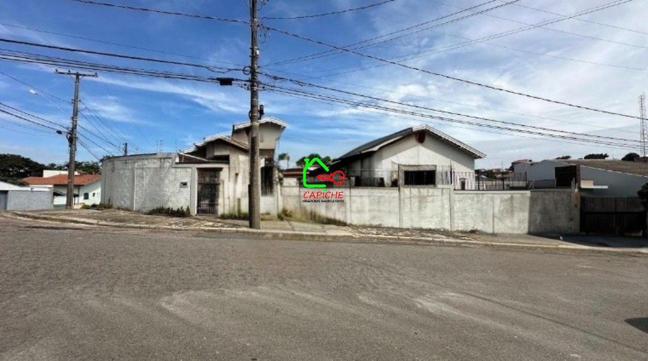 Casa, 3 quartos, 211 m² - Foto 1