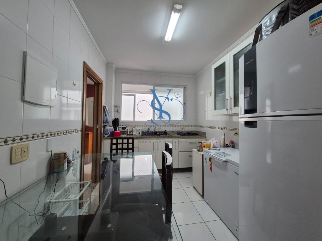 Casa à venda com 3 quartos, 186m² - Foto 11