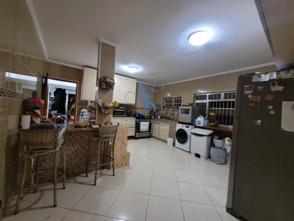 Casa, 4 quartos, 217 m² - Foto 6