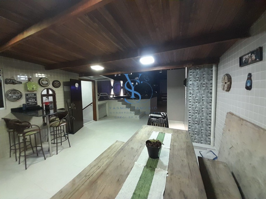 Casa, 3 quartos, 200 m² - Foto 25