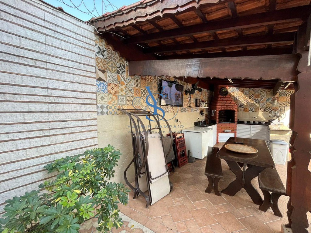 Casa à venda com 4 quartos, 150m² - Foto 12