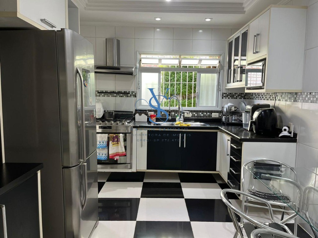 Casa à venda com 4 quartos, 150m² - Foto 21