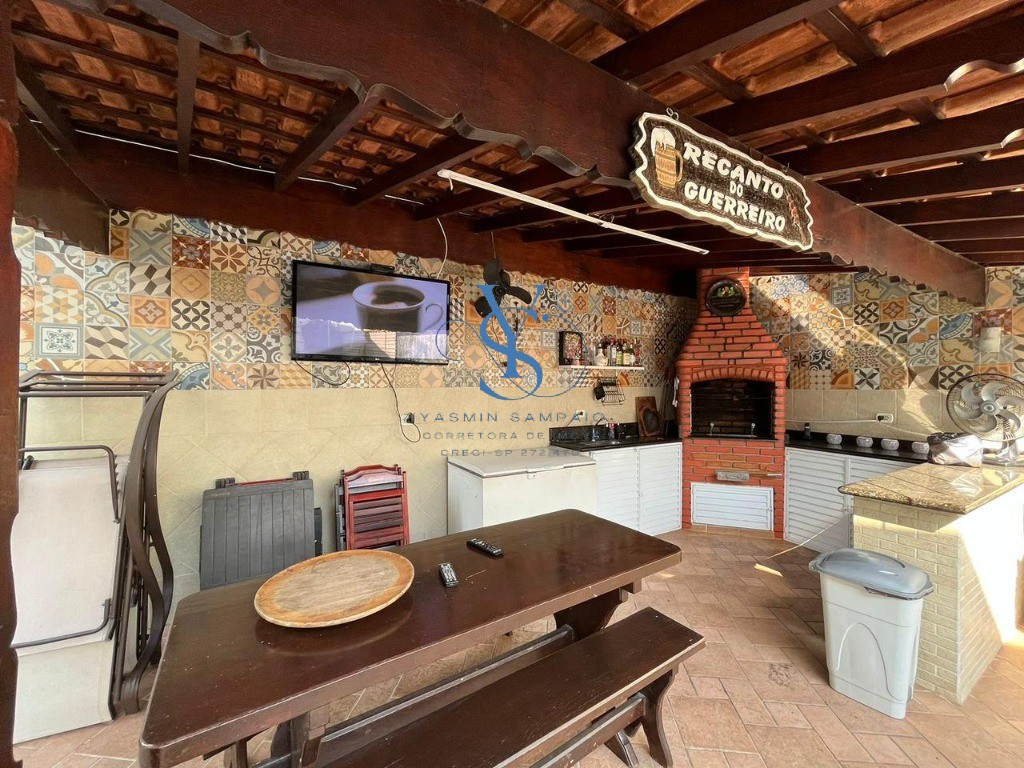 Casa à venda com 4 quartos, 150m² - Foto 9