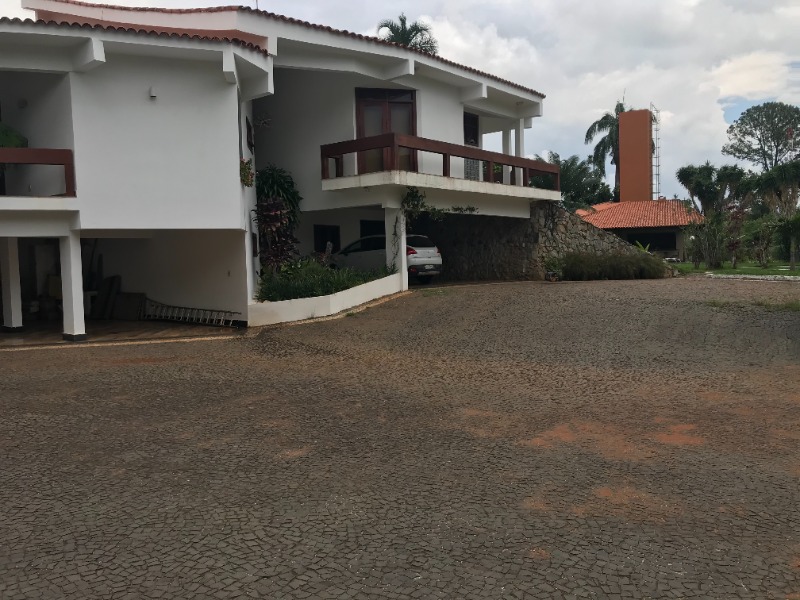 Casa à venda com 4 quartos, 840m² - Foto 11