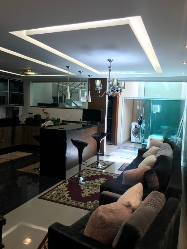 Casa à venda com 4 quartos, 360m² - Foto 10