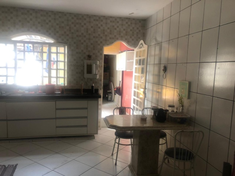 Casa à venda com 3 quartos - Foto 4