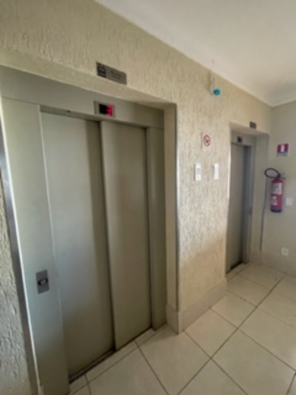 Apartamento à venda com 2 quartos, 53m² - Foto 5