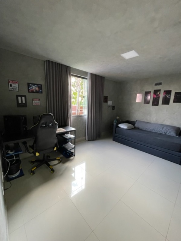 Casa à venda com 4 quartos, 450m² - Foto 8