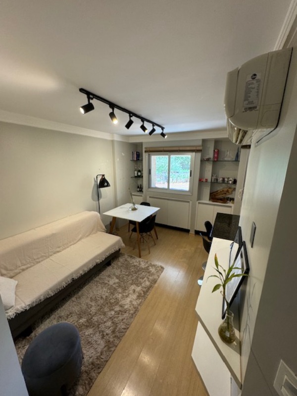 Apartamento à venda com 1 quarto, 62m² - Foto 4