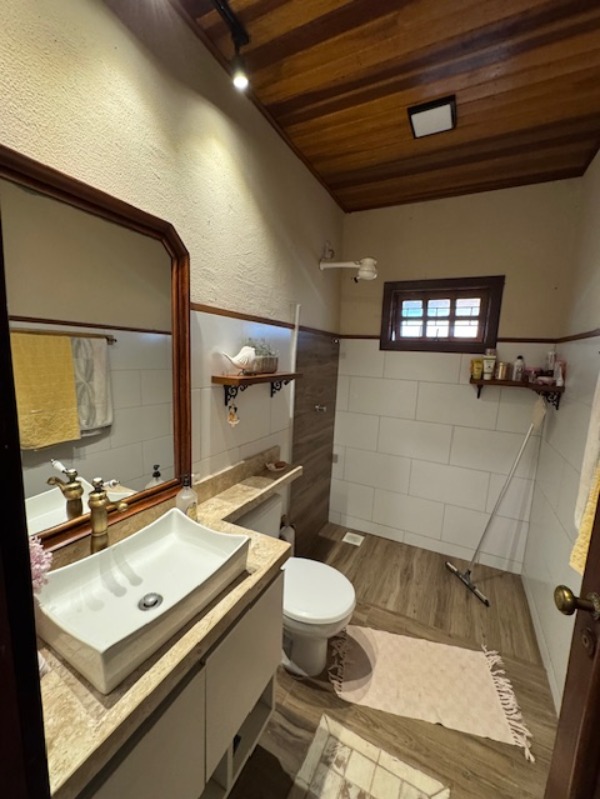 Chácara à venda com 4 quartos, 145m² - Foto 17