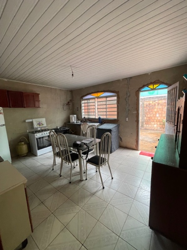 Casa à venda com 3 quartos, 360m² - Foto 5