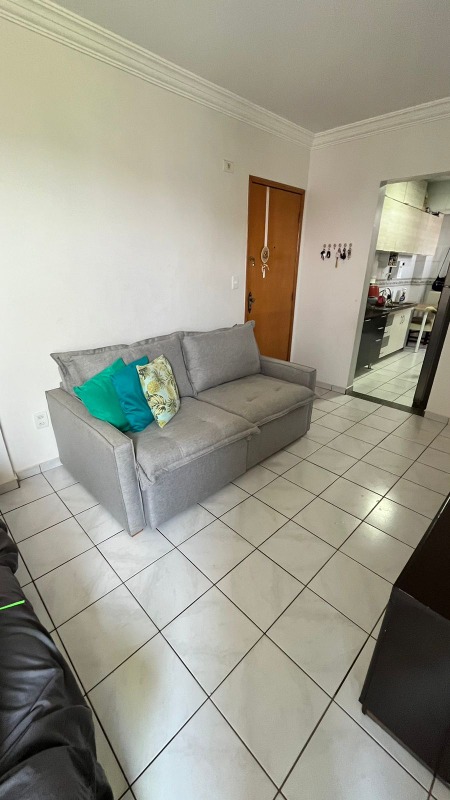 Apartamento à venda com 3 quartos, 74m² - Foto 1