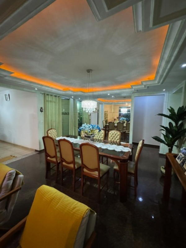 Casa, 4 quartos, 360 m² - Foto 19