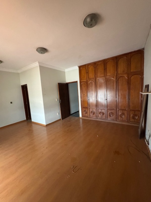 Casa, 4 quartos, 285 m² - Foto 10