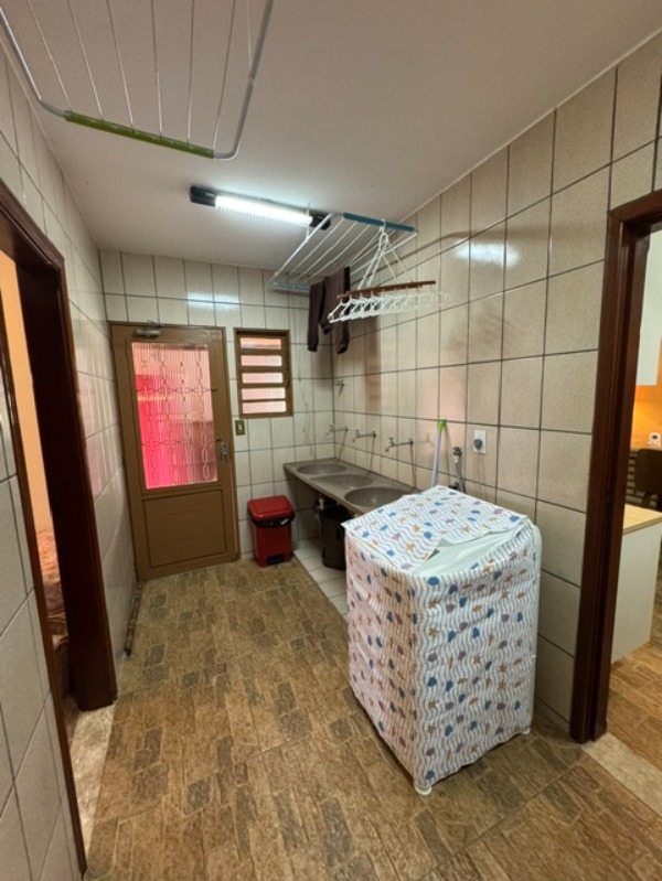 Casa, 3 quartos, 2225 m² - Foto 30