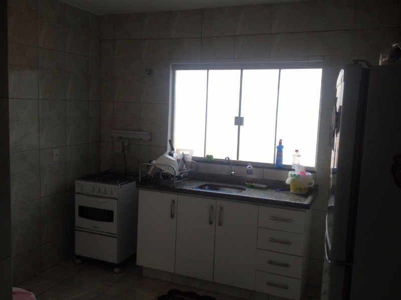 Apartamento à venda com 2 quartos, 60m² - Foto 2