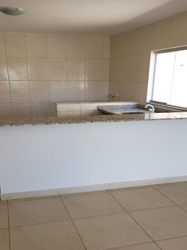 Apartamento à venda com 2 quartos, 63m² - Foto 2