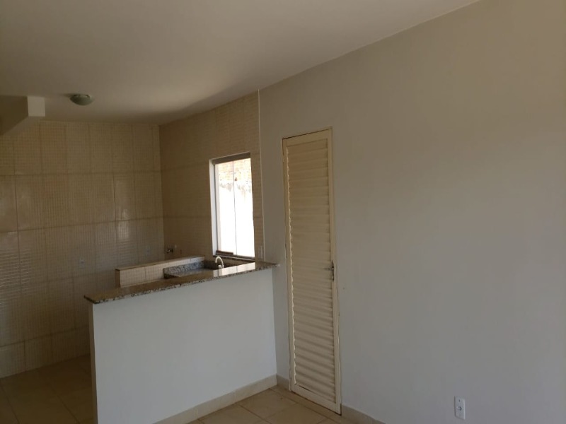 Apartamento à venda com 2 quartos, 63m² - Foto 4