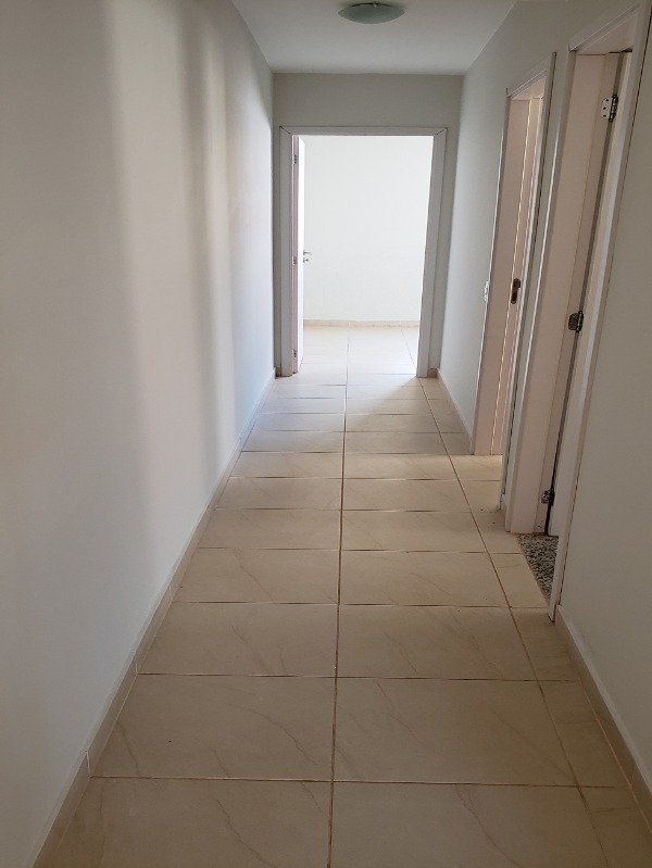 Apartamento à venda com 2 quartos, 63m² - Foto 7