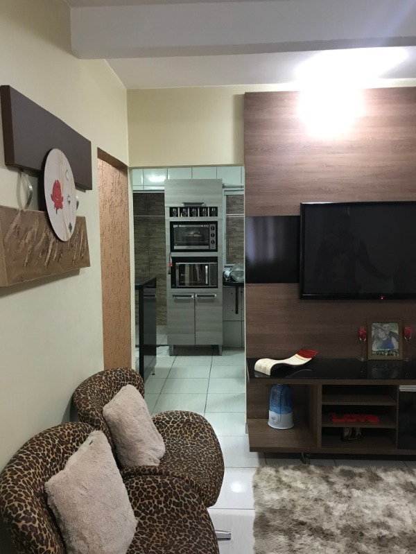 Casa à venda com 2 quartos, 70m² - Foto 19