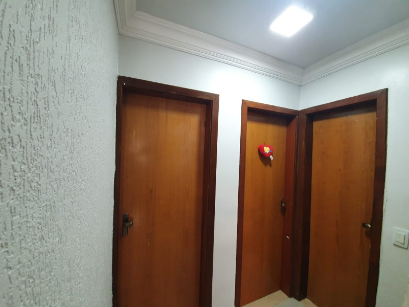 Casa à venda com 3 quartos, 145m² - Foto 11