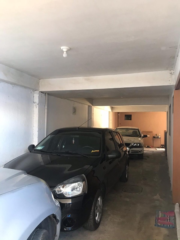 Casa à venda com 4 quartos, 360m² - Foto 34