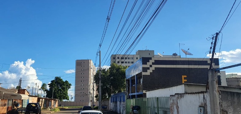 Terreno à venda com 11 quartos, 3375m² - Foto 2