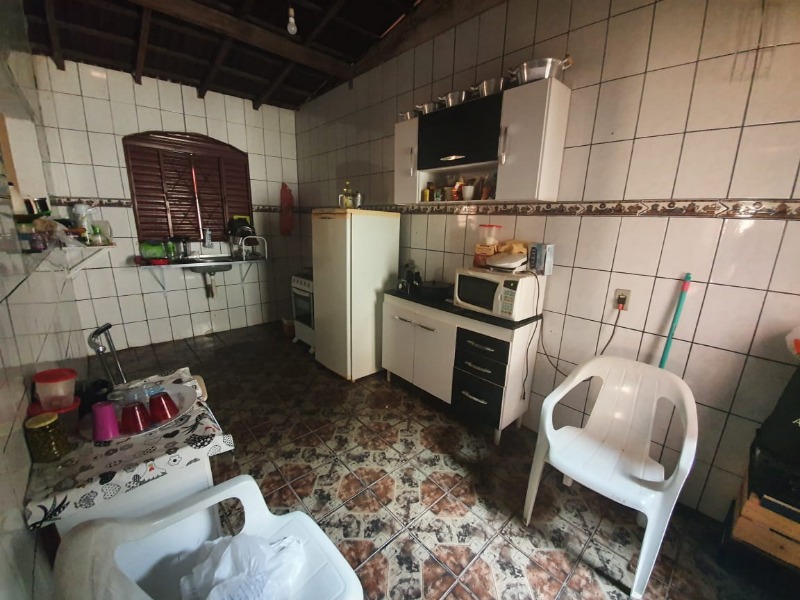 Prédio Inteiro à venda com 3 quartos, 250m² - Foto 15