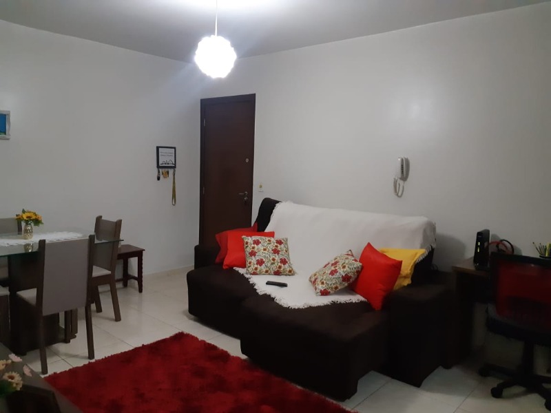 Apartamento à venda com 2 quartos, 45m² - Foto 2