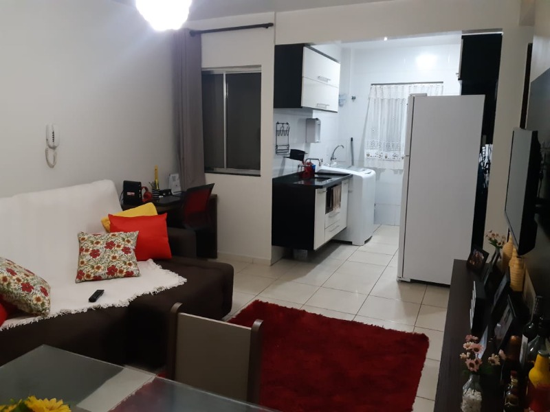 Apartamento à venda com 2 quartos, 45m² - Foto 1