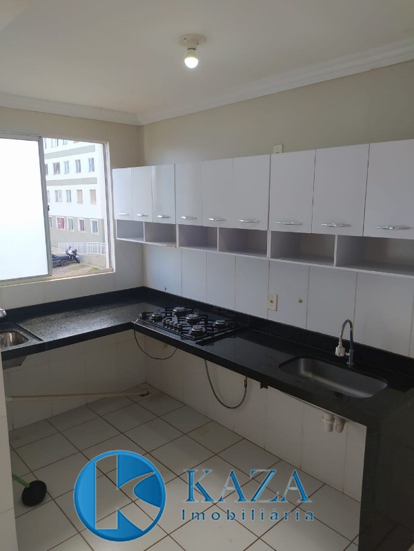 Apartamento à venda com 2 quartos, 42m² - Foto 2