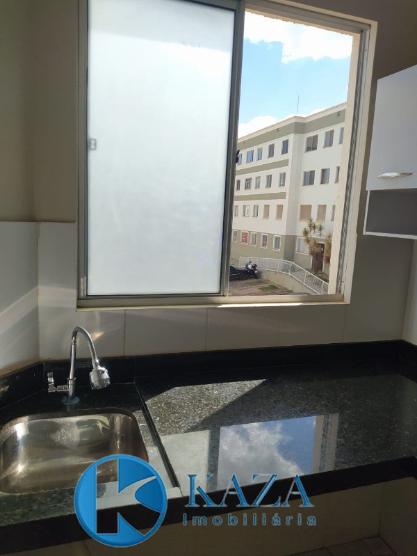 Apartamento à venda com 2 quartos, 42m² - Foto 4