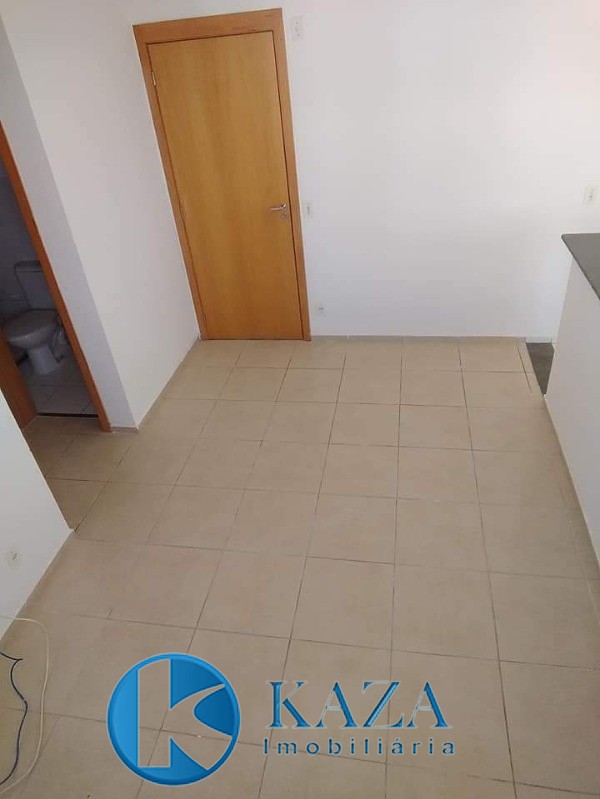 Apartamento à venda com 2 quartos, 44m² - Foto 2