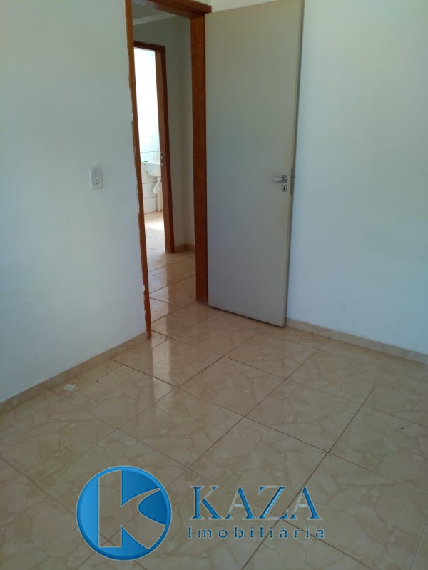 Apartamento à venda com 2 quartos, 42m² - Foto 3