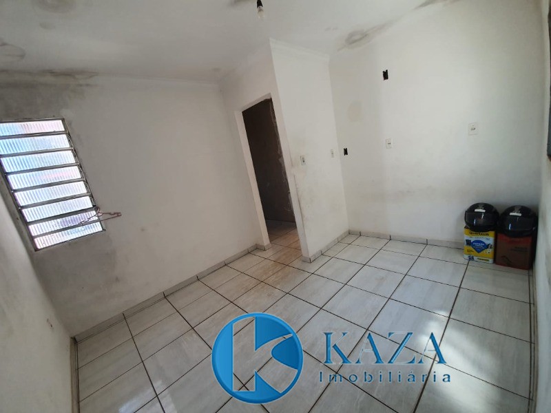 Casa à venda com 5 quartos, 210m² - Foto 16