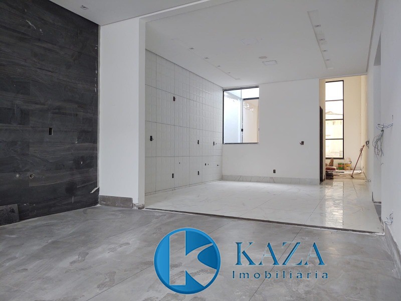 Casa à venda com 3 quartos, 240m² - Foto 14