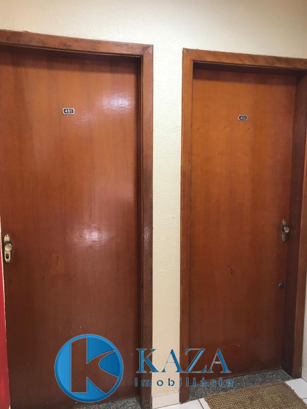 Apartamento à venda com 2 quartos, 70m² - Foto 12