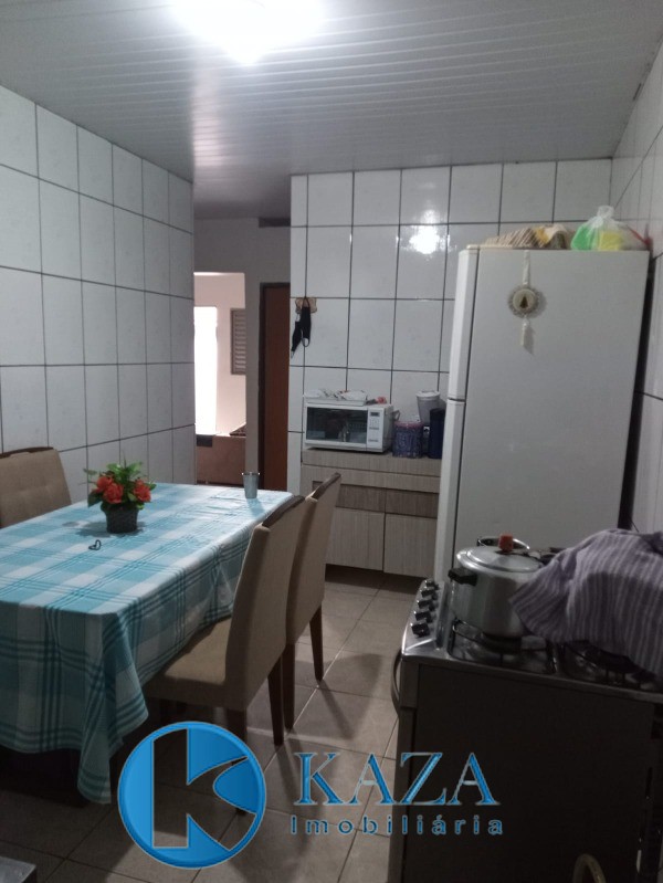 Casa à venda com 4 quartos, 80m² - Foto 10