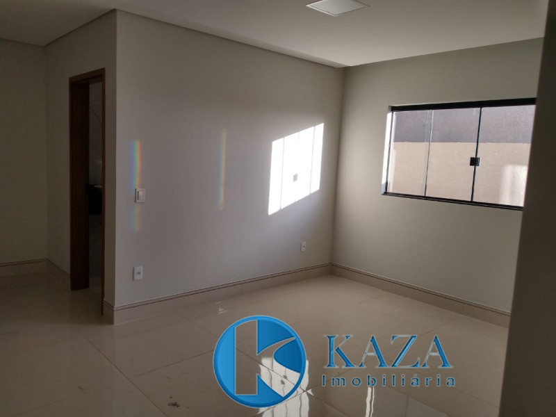 Casa à venda com 6 quartos, 240m² - Foto 26