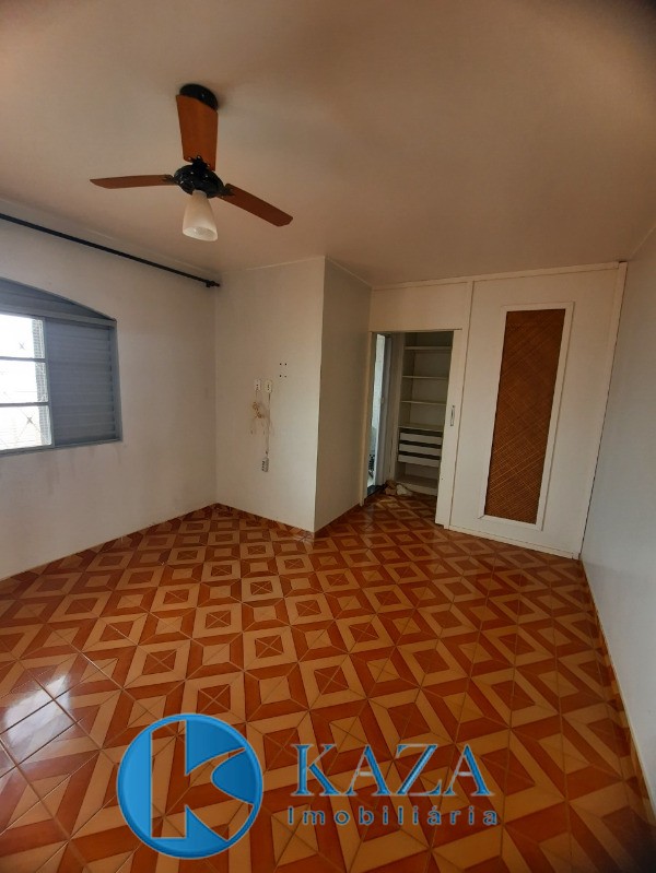 Casa à venda com 3 quartos, 400m² - Foto 10