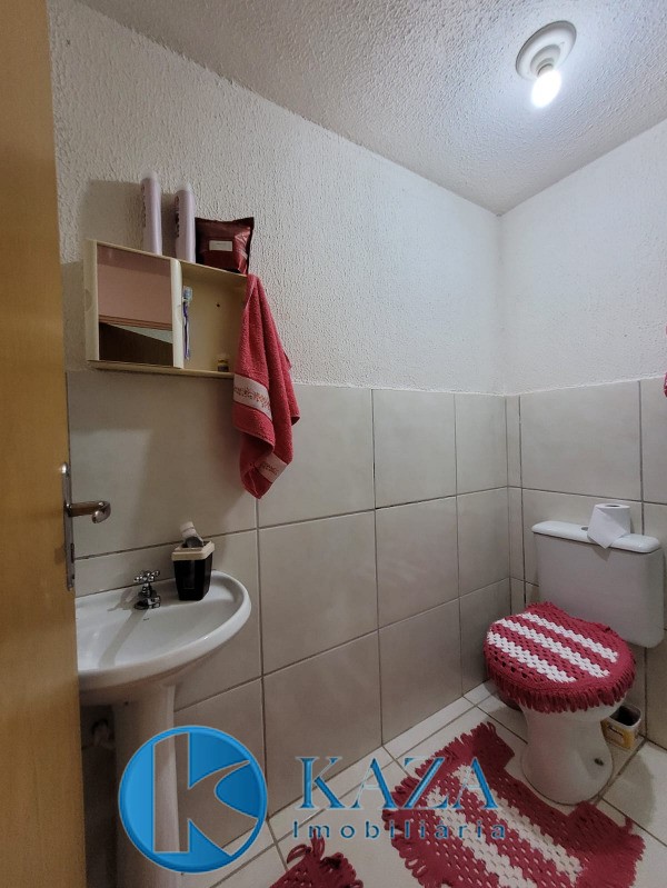 Casa à venda com 2 quartos, 59m² - Foto 10