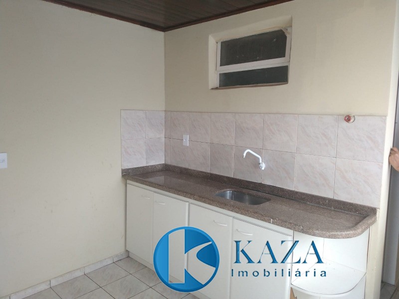 Casa à venda com 4 quartos, 220m² - Foto 16