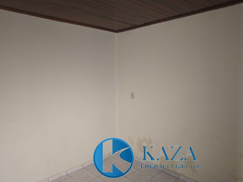 Casa à venda com 4 quartos, 220m² - Foto 12