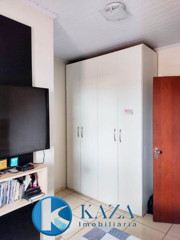 Casa à venda com 3 quartos, 110m² - Foto 15