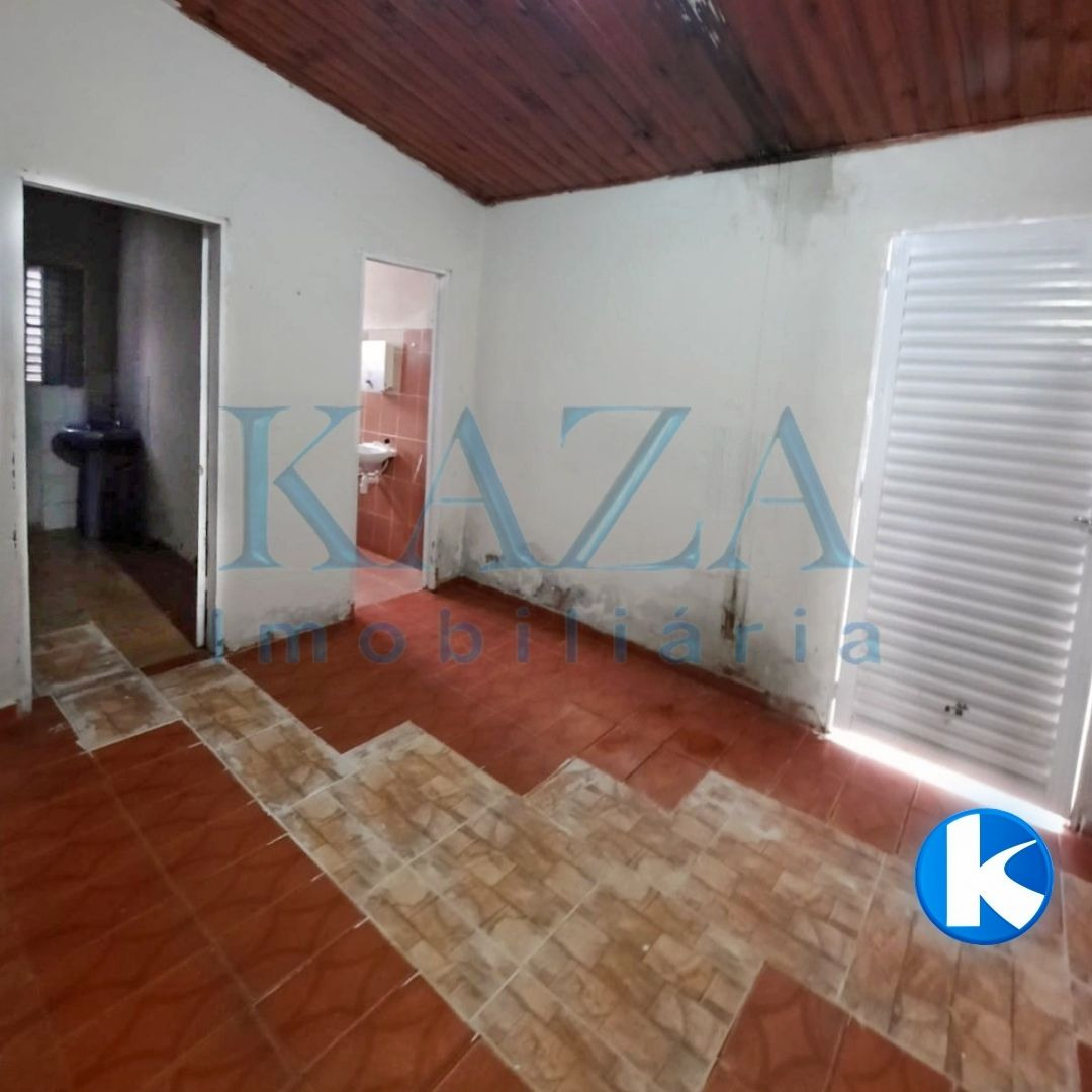 Casa à venda com 6 quartos, 150m² - Foto 7