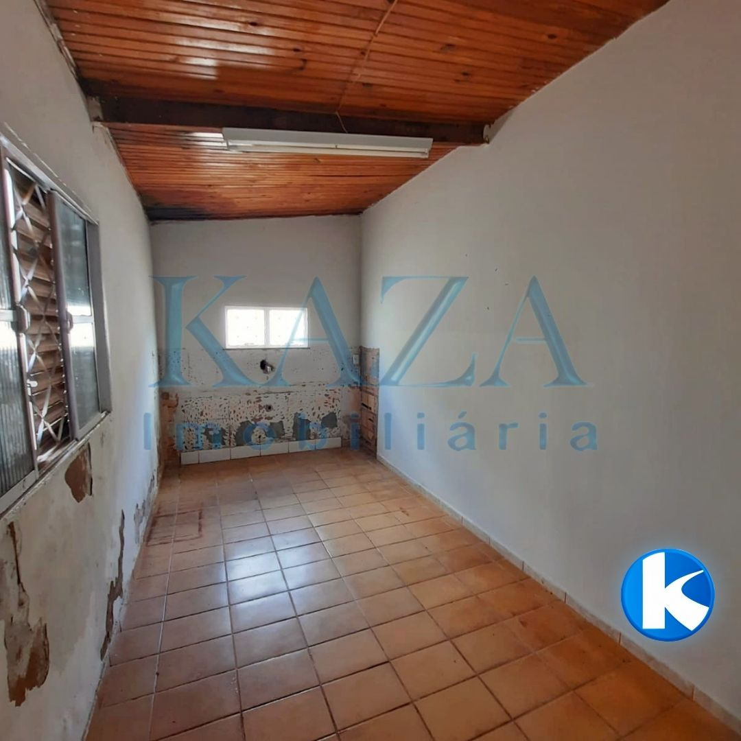 Casa à venda com 6 quartos, 150m² - Foto 16